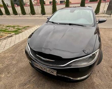 Черный Крайслер 200, объемом двигателя 2.36 л и пробегом 180 тыс. км за 7500 $, фото 5 на Automoto.ua