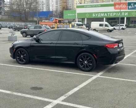 Черный Крайслер 200, объемом двигателя 3.6 л и пробегом 139 тыс. км за 10400 $, фото 6 на Automoto.ua