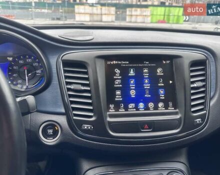 Черный Крайслер 200, объемом двигателя 3.6 л и пробегом 139 тыс. км за 10400 $, фото 22 на Automoto.ua