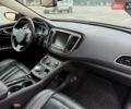 Черный Крайслер 200, объемом двигателя 3.61 л и пробегом 176 тыс. км за 12000 $, фото 7 на Automoto.ua