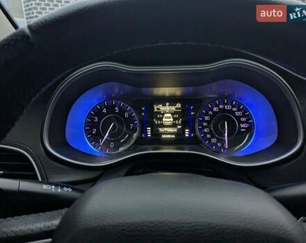 Чорний Крайслер 200, об'ємом двигуна 2.36 л та пробігом 230 тис. км за 7900 $, фото 8 на Automoto.ua