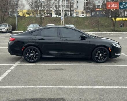 Черный Крайслер 200, объемом двигателя 3.6 л и пробегом 139 тыс. км за 10400 $, фото 11 на Automoto.ua