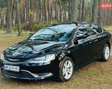 Чорний Крайслер 200, об'ємом двигуна 2.36 л та пробігом 220 тис. км за 7950 $, фото 6 на Automoto.ua