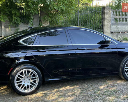 Черный Крайслер 200, объемом двигателя 2.4 л и пробегом 201 тыс. км за 9800 $, фото 14 на Automoto.ua