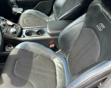 Черный Крайслер 200, объемом двигателя 2.4 л и пробегом 208 тыс. км за 10000 $, фото 7 на Automoto.ua