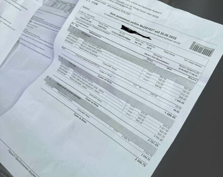 Черный Крайслер 200, объемом двигателя 2.36 л и пробегом 198 тыс. км за 8850 $, фото 14 на Automoto.ua