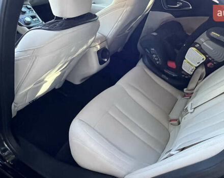 Черный Крайслер 200, объемом двигателя 2.4 л и пробегом 201 тыс. км за 9800 $, фото 26 на Automoto.ua