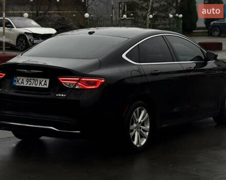 Черный Крайслер 200, объемом двигателя 2.36 л и пробегом 198 тыс. км за 8850 $, фото 2 на Automoto.ua