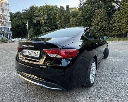 Черный Крайслер 200, объемом двигателя 2.4 л и пробегом 220 тыс. км за 8700 $, фото 10 на Automoto.ua