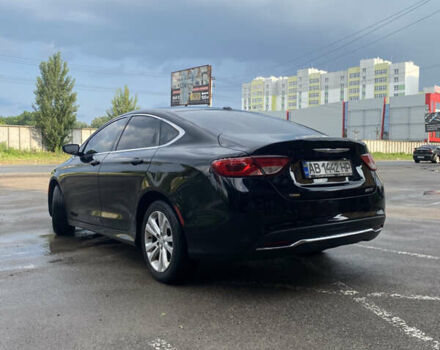 Чорний Крайслер 200, об'ємом двигуна 2.4 л та пробігом 175 тис. км за 10800 $, фото 7 на Automoto.ua