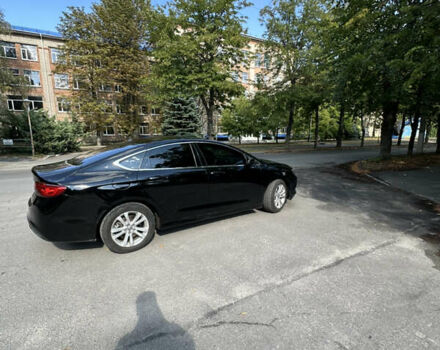 Черный Крайслер 200, объемом двигателя 2.4 л и пробегом 98 тыс. км за 9300 $, фото 5 на Automoto.ua