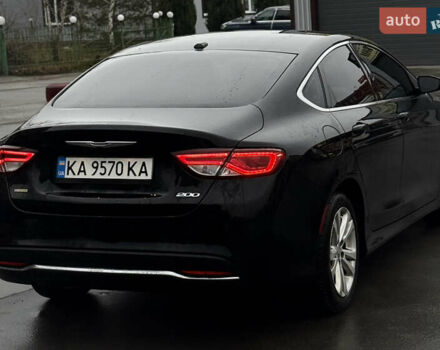 Черный Крайслер 200, объемом двигателя 2.36 л и пробегом 198 тыс. км за 8850 $, фото 3 на Automoto.ua