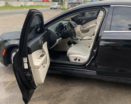 Чорний Крайслер 200, об'ємом двигуна 2.4 л та пробігом 175 тис. км за 10800 $, фото 17 на Automoto.ua