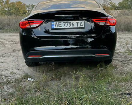 Чорний Крайслер 200, об'ємом двигуна 2.36 л та пробігом 156 тис. км за 9200 $, фото 5 на Automoto.ua