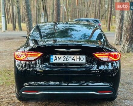 Чорний Крайслер 200, об'ємом двигуна 2.36 л та пробігом 220 тис. км за 7950 $, фото 4 на Automoto.ua
