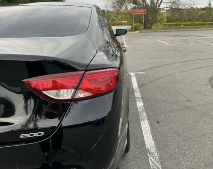 Чорний Крайслер 200, об'ємом двигуна 2.4 л та пробігом 285 тис. км за 9000 $, фото 3 на Automoto.ua