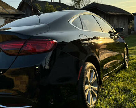 Черный Крайслер 200, объемом двигателя 2.36 л и пробегом 163 тыс. км за 12500 $, фото 4 на Automoto.ua