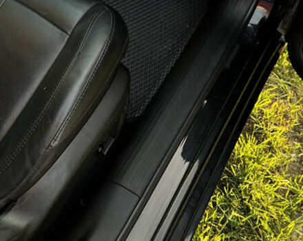 Черный Крайслер 200, объемом двигателя 2.36 л и пробегом 163 тыс. км за 12500 $, фото 15 на Automoto.ua