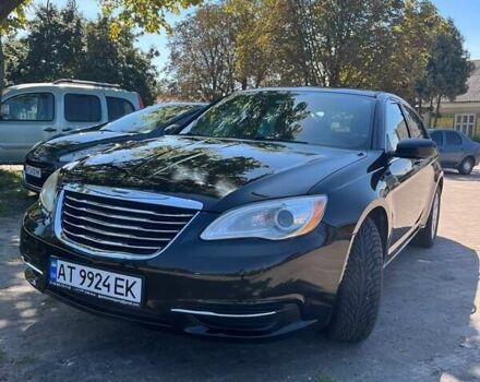 Чорний Крайслер 200, об'ємом двигуна 2.4 л та пробігом 230 тис. км за 8000 $, фото 1 на Automoto.ua