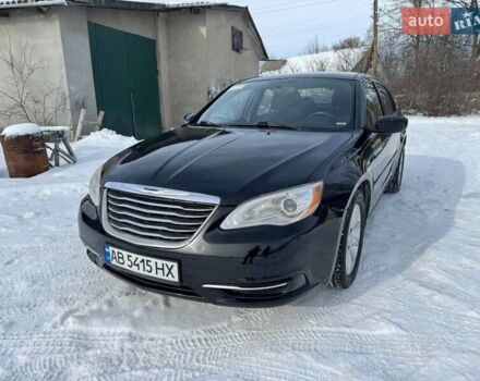 Чорний Крайслер 200, об'ємом двигуна 2.36 л та пробігом 100 тис. км за 6200 $, фото 1 на Automoto.ua