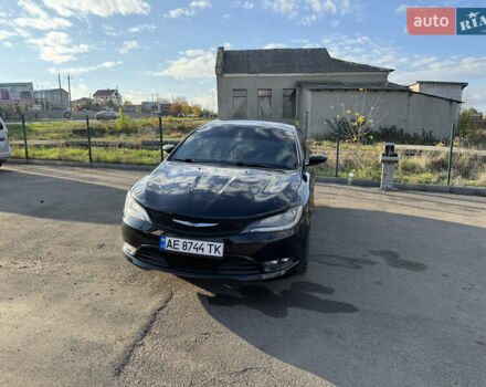 Крайслер 200 2014 в Первомайск на Automoto.ua Черный Крайслер 200, объемом двигателя 2.36 л и пробегом 177 тыс. км за 11000 $, фото 1 на Automoto.ua