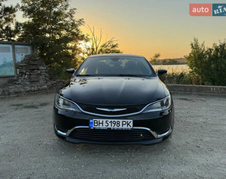 Черный Крайслер 200, объемом двигателя 2.4 л и пробегом 99 тыс. км за 8600 $, фото 1 на Automoto.ua