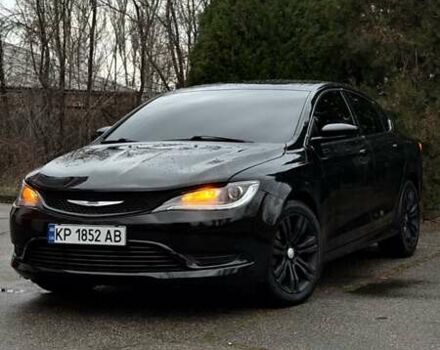 Чорний Крайслер 200, об'ємом двигуна 2.36 л та пробігом 186 тис. км за 9800 $, фото 1 на Automoto.ua