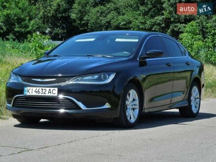 Крайслер 200 2014 в Борисполе на Automoto.ua Черный Крайслер 200, объемом двигателя 2.36 л и пробегом 196 тыс. км за 10500 $, фото 1 на Automoto.ua