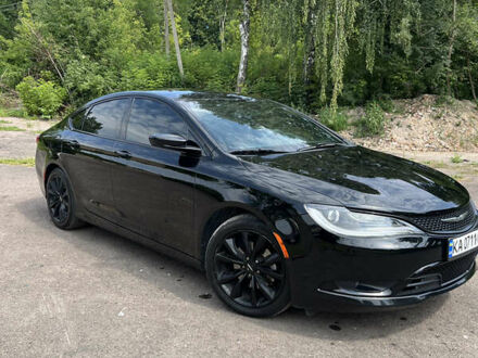 Чорний Крайслер 200, об'ємом двигуна 2.4 л та пробігом 208 тис. км за 10000 $, фото 1 на Automoto.ua