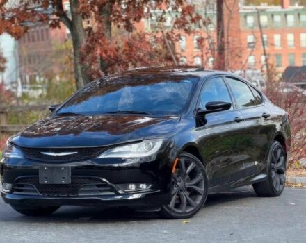 Черный Крайслер 200, объемом двигателя 3.6 л и пробегом 72 тыс. км за 2500 $, фото 1 на Automoto.ua