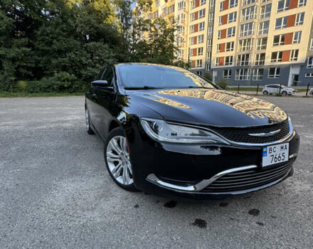 Черный Крайслер 200, объемом двигателя 2.4 л и пробегом 220 тыс. км за 8700 $, фото 1 на Automoto.ua