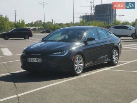 Крайслер 200 2015 в Киеве на Automoto.ua Черный Крайслер 200, объемом двигателя 0 л и пробегом 171 тыс. км за 11300 $, фото 1 на Automoto.ua