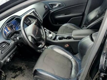 Чорний Крайслер 200, об'ємом двигуна 2.36 л та пробігом 130 тис. км за 12500 $, фото 1 на Automoto.ua