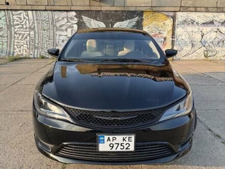 Крайслер 200 2015 в Запорожье на Automoto.ua Черный Крайслер 200, объемом двигателя 2.36 л и пробегом 165 тыс. км за 9900 $, фото 1 на Automoto.ua