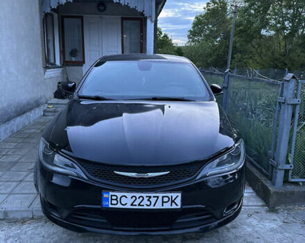 Чорний Крайслер 200, об'ємом двигуна 2.36 л та пробігом 146 тис. км за 10000 $, фото 1 на Automoto.ua