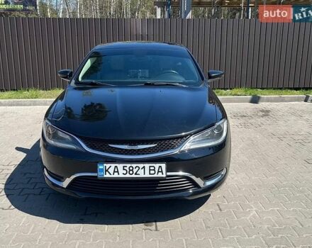 Черный Крайслер 200, объемом двигателя 2.36 л и пробегом 150 тыс. км за 11200 $, фото 1 на Automoto.ua