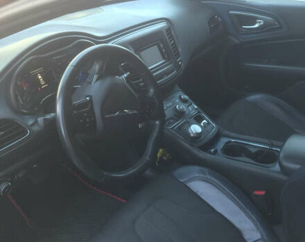 Красный Крайслер 200, объемом двигателя 2.4 л и пробегом 200 тыс. км за 9000 $, фото 32 на Automoto.ua