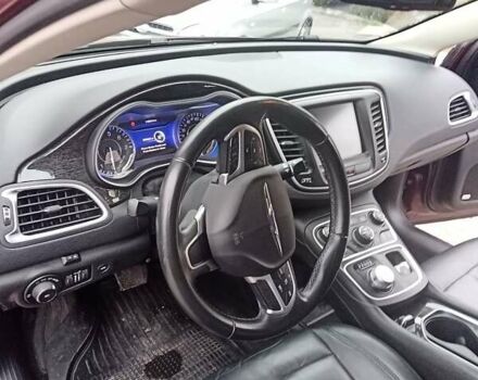 Червоний Крайслер 200, об'ємом двигуна 3.6 л та пробігом 118 тис. км за 10900 $, фото 8 на Automoto.ua