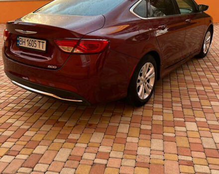 Красный Крайслер 200, объемом двигателя 2.36 л и пробегом 175 тыс. км за 7500 $, фото 5 на Automoto.ua