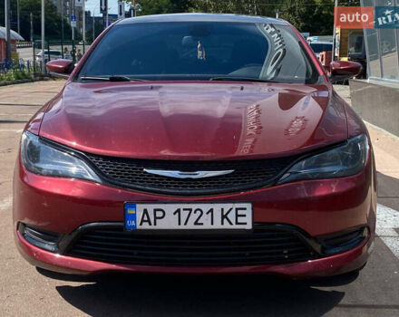 Красный Крайслер 200, объемом двигателя 2.4 л и пробегом 177 тыс. км за 10700 $, фото 2 на Automoto.ua
