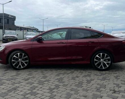 Красный Крайслер 200, объемом двигателя 3.6 л и пробегом 208 тыс. км за 13200 $, фото 3 на Automoto.ua