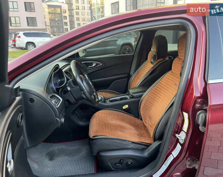 Червоний Крайслер 200, об'ємом двигуна 2.36 л та пробігом 185 тис. км за 10950 $, фото 47 на Automoto.ua