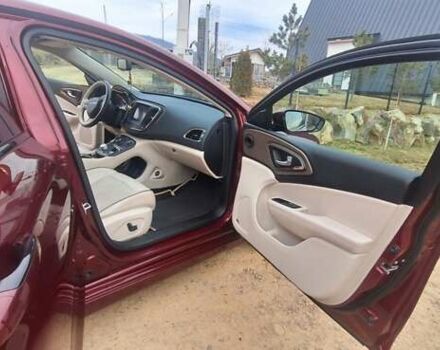 Красный Крайслер 200, объемом двигателя 3.61 л и пробегом 210 тыс. км за 13000 $, фото 16 на Automoto.ua