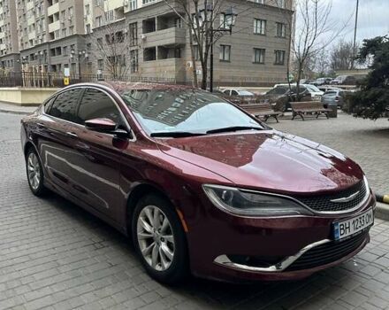 Красный Крайслер 200, объемом двигателя 2.36 л и пробегом 166 тыс. км за 11500 $, фото 3 на Automoto.ua