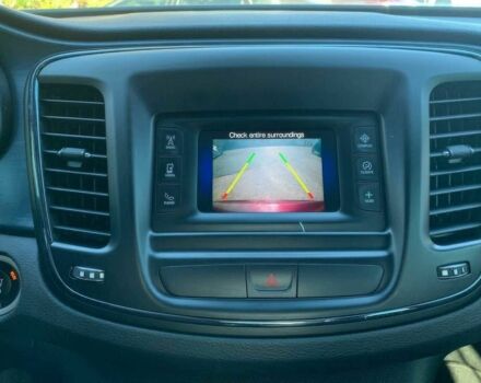 Червоний Крайслер 200, об'ємом двигуна 3.6 л та пробігом 78 тис. км за 6000 $, фото 9 на Automoto.ua