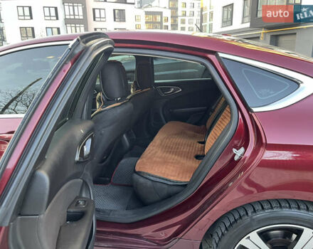 Червоний Крайслер 200, об'ємом двигуна 2.36 л та пробігом 185 тис. км за 10950 $, фото 62 на Automoto.ua