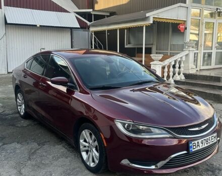 Красный Крайслер 200, объемом двигателя 2.4 л и пробегом 230 тыс. км за 8800 $, фото 1 на Automoto.ua