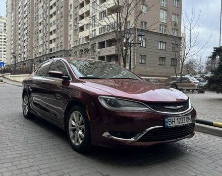 Красный Крайслер 200, объемом двигателя 2.36 л и пробегом 166 тыс. км за 11500 $, фото 4 на Automoto.ua
