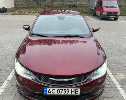 Красный Крайслер 200, объемом двигателя 2.36 л и пробегом 197 тыс. км за 9500 $, фото 8 на Automoto.ua