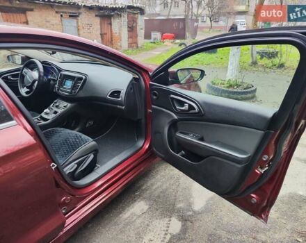 Червоний Крайслер 200, об'ємом двигуна 2.36 л та пробігом 247 тис. км за 10500 $, фото 8 на Automoto.ua